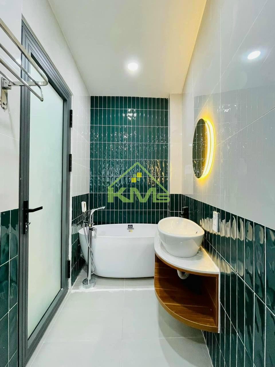 Khải Minh-Gạch Ốp Lát và Sàn Đá Thạch Anh Kobler